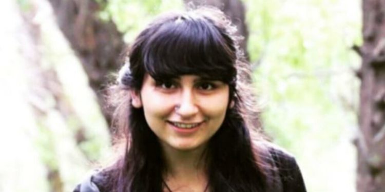 Gazeteci Zeynep Durgut rehin alındı