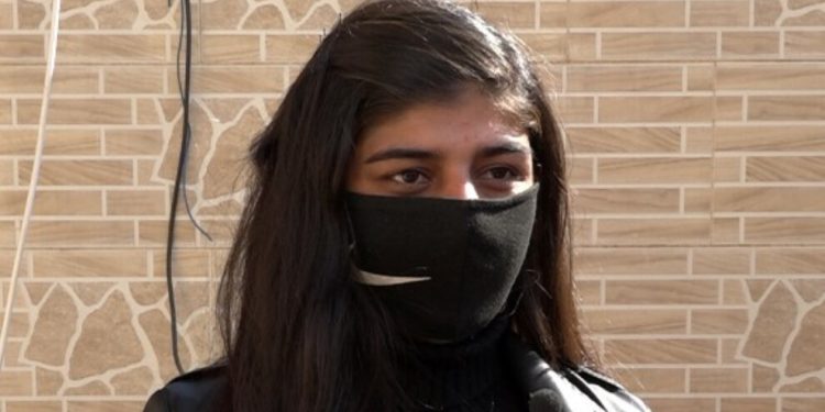 DAİŞ’in elinden kurtarılan genç kadın: Türkiye’ye götürülmemize karar vermişlerdi