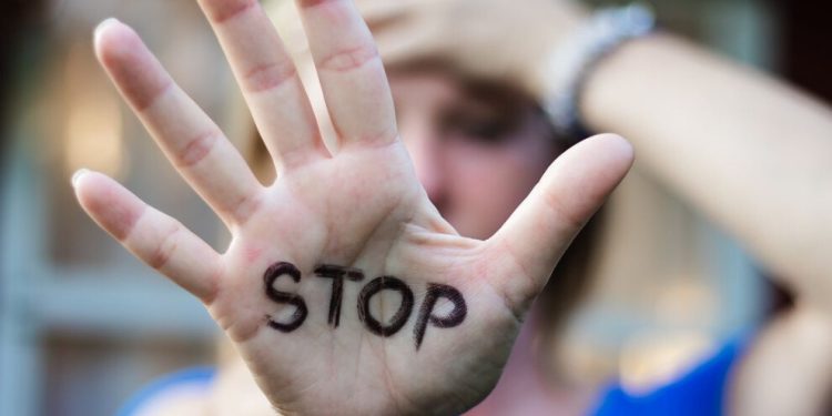 WHO: Her dört kadından biri şiddet mağduru