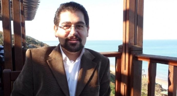 Kayyum rektör akademisyen Kaan Öztürk’ün derslerini sonlandırdı