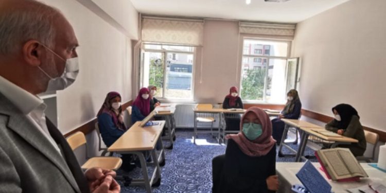 Wan ve Colemerg’de yeni asimilasyon merkezleri