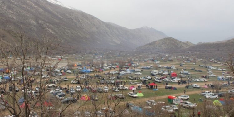 Kandil’de erken saatlerde Newroz kutlamaları başladı