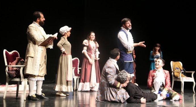 Amed Şehir Tiyatrosu’ndan Nisan ayı programı