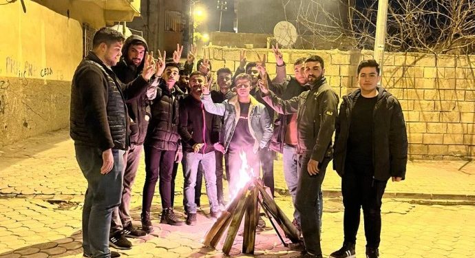 Gençlik Qoser’de Newroza çağırdı