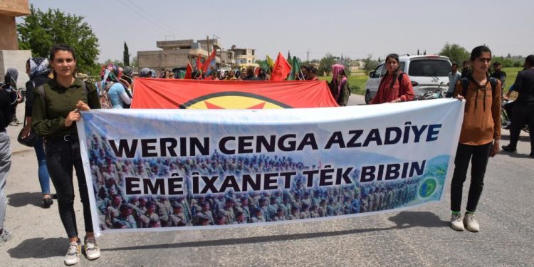 Yekîtîya Jinên Ciwan’dan işgale karşı yürüyüş