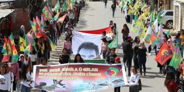 Yekîtîya Jinên Ciwan işgal saldırılarını ve KDP ihanetini protesto etti