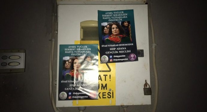 Gençlikten tecrit ve cezaevlerindeki işkenceye karşı sticker çalışması