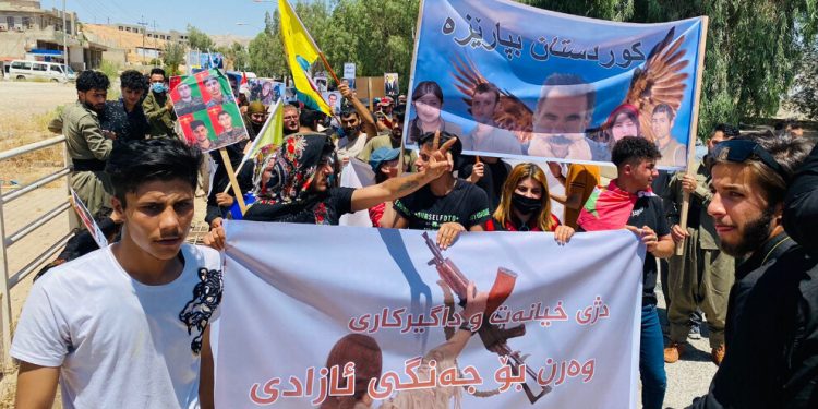 Başûrê Kurdistan’lı gençler işgal saldırılarına karşı Behdînan’a yürüyor