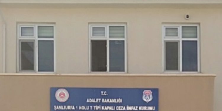 Faşist gardiyanlar hasta tutsakları tehdit ediyor