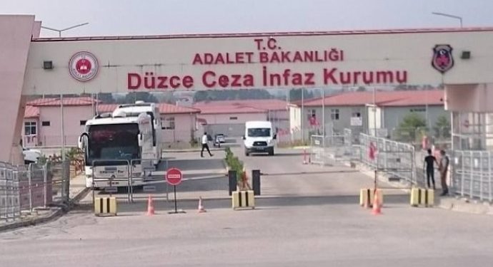 Cezaevinde hak ihlalleri artıyor – Faşist gardiyanlar tutsakların eşyalarını dağıttı