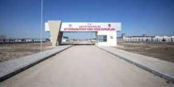 Afyon’da tutsaklar işkencelere karşı açlık grevini yeni guruplarla büyütüyor