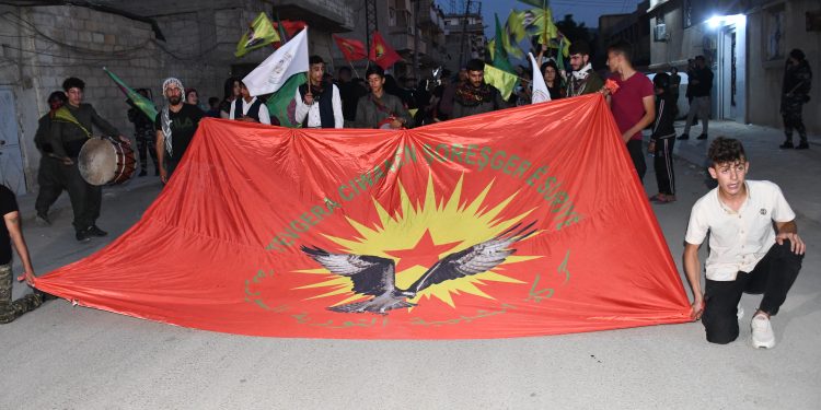 İşgal ve ihanete karşı, Qamişlo’da yürüyüş gerçekleşti