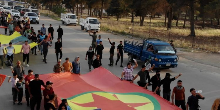 Rojava gençlerinin yürüyüşü Dêrîk’e yetişti