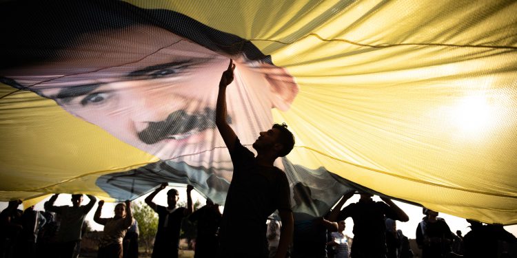 Arjantinli gazeteci Rojava’da: “İnsan buraya geldiğinde ilk gördüğü şey kendini direnişe adayan bir toplum”