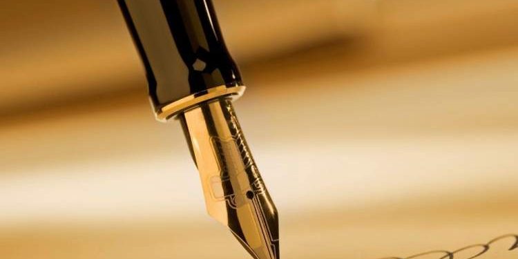 Türk Siyaseti Ve ‘Aydınları’ Silahla Arasına Mesafe Koymalıdır