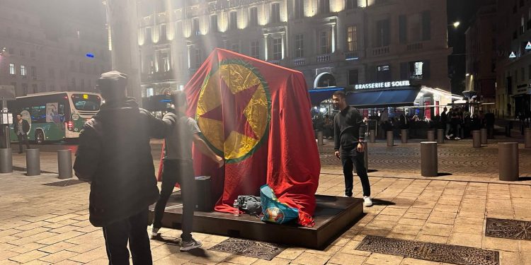 Marsilya’da yasağa karşı seferberlik