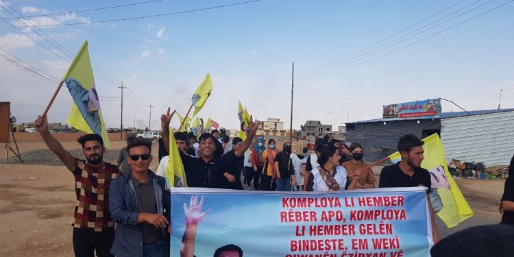 Şengal gençliği Önder Apo için yürüdü