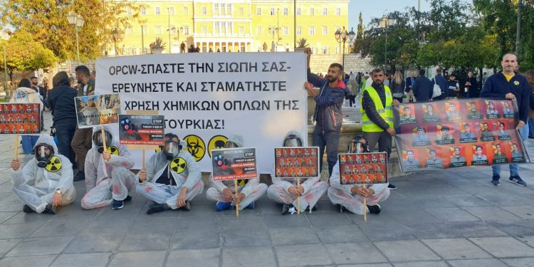 Atina’da TCŞ öncülüğünde kimyasal silah kullanımına karşı eylem