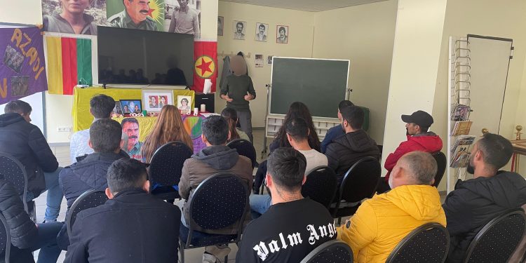 Şehit Sara Tolhildan ve Ruken Zelal Almanya’nın Osnabruk kentinde anıldı