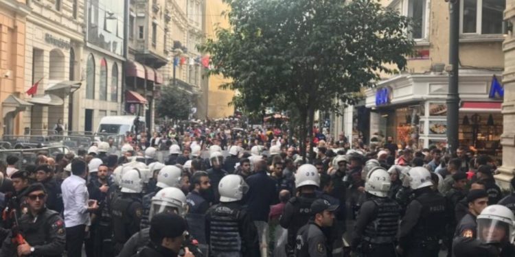 İstanbul’da kimyasala karşı yürüyüş- Güncelleniyor