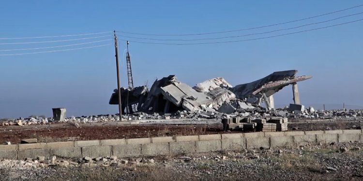 Kobanê’de askeri hastane bombalandı