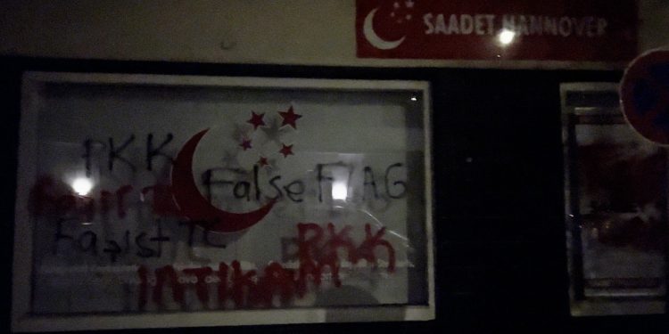 Hannover’de Faşist TC Kurumuna yönelik Yazılıma eylemi