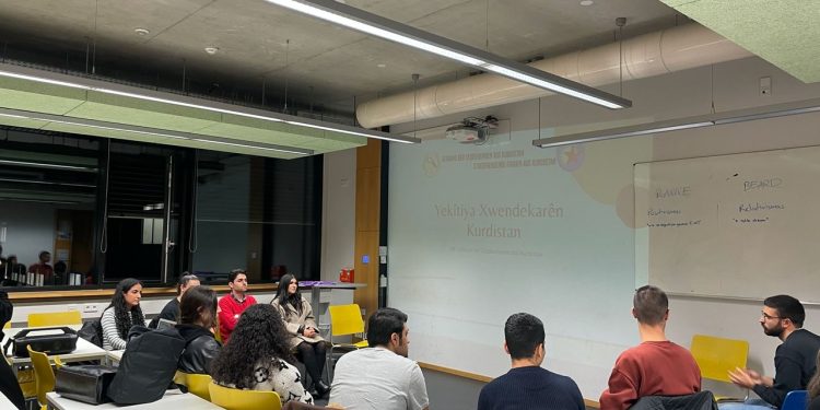 YXK öğrencileri kimyasal silah ve Rojhilata serhildanları için bir araya geldi