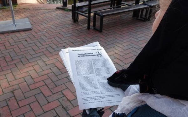 TekoJIN ve TCŞ Hamburg Yeşiller Partisi eyalet üyeleri toplantısında kimyasal silahlara dikkat çekti