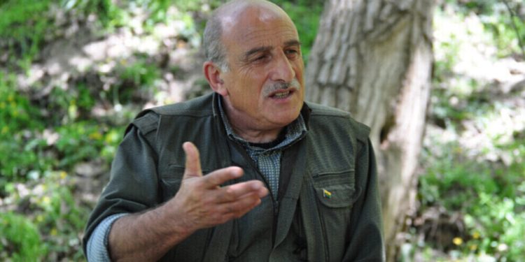 Kalkan: Uluslararası Komplo bir savaştı