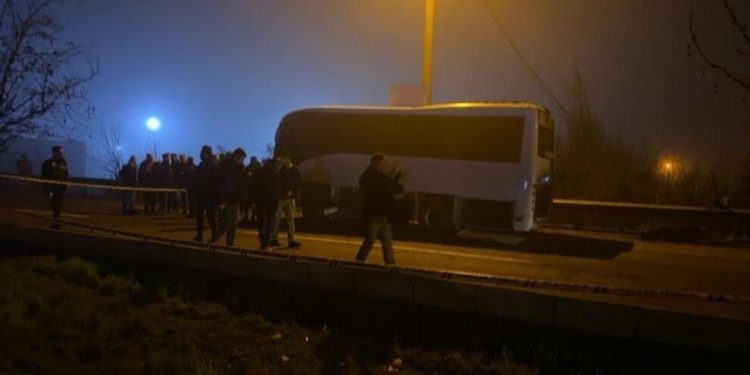 Amed’de polis aracının geçişi sırasında patlama