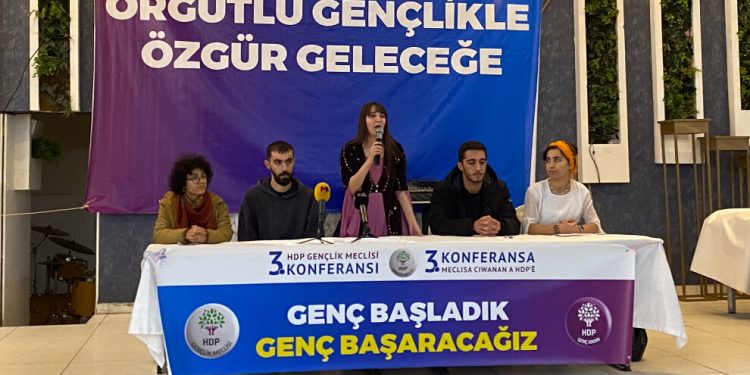 HDP Gençliği 3. Konferansını gerçekleştirdi