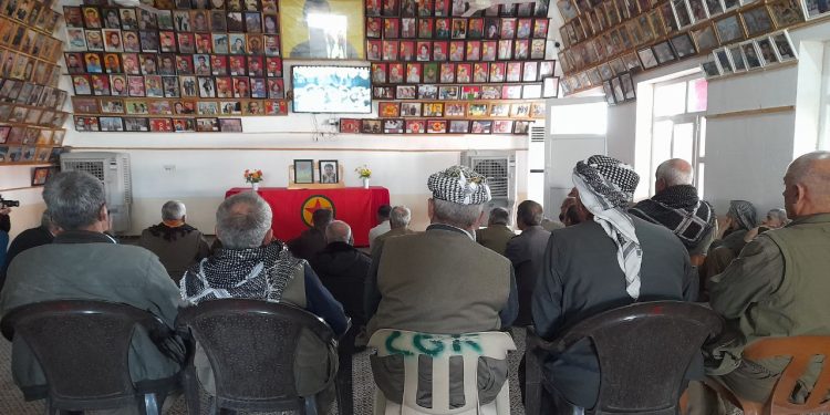 Mexmûr halkı eyleminin birinci gününde