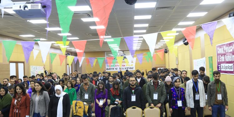 Gençler, tecride, işgale ve kimyasallara karşı direnecek