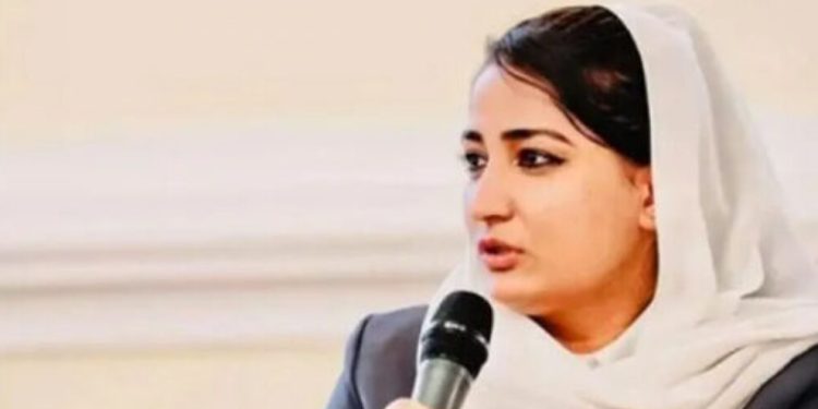 KJK: Afganistanlı kadınların yanındayız