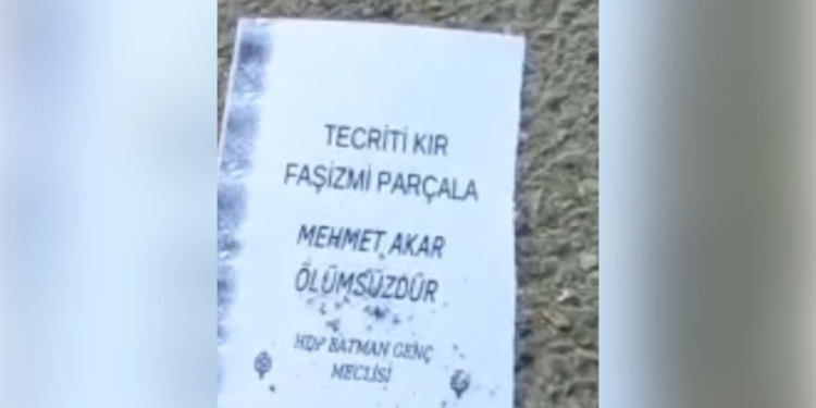 Êlîh HDP Gençlik Meclisi’nden Mehmet Akar’ı selamlama eylemi