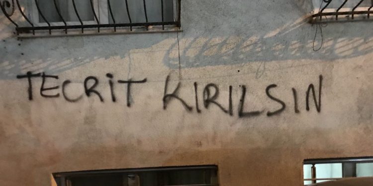 Yurtsever Gençlik “Tolhildan Tolhildan Ji Bo Şehîdan”