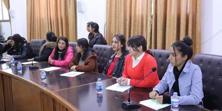 Tevgera Ciwanên Şoreşger Kobanê’de tecride karşı panel gerçekleştirdi