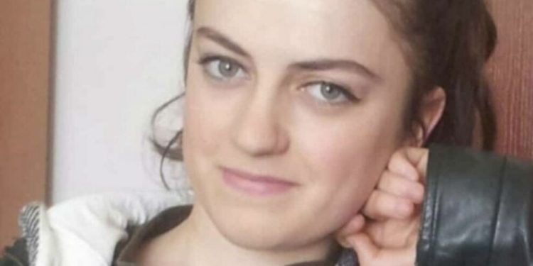 Evin Encu son yolculuğuna uğurlandı