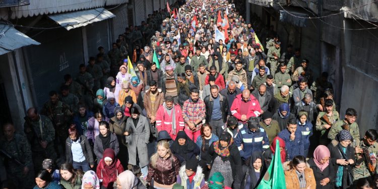 Şehit Hemze Kobanê için görkemli uğurlama