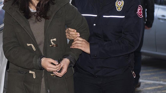 Wan’da 3 kadın gözaltına alındı