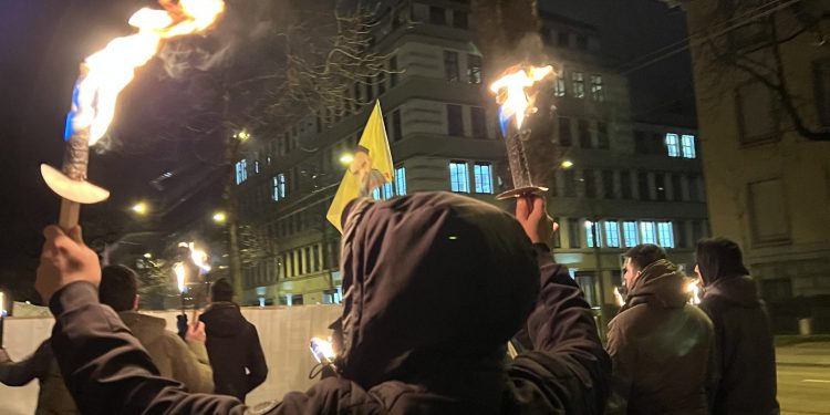 “Viyan Soran’ın ateşi Rêber APO’nun özgürlük ateşidir” – Zürih’te TekoJIN öncülüğünde eylem