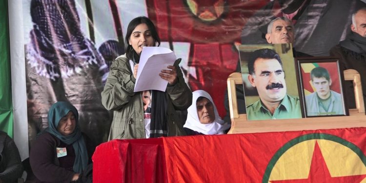 Şehit Soro Gabar Mexmûr’da anıldı