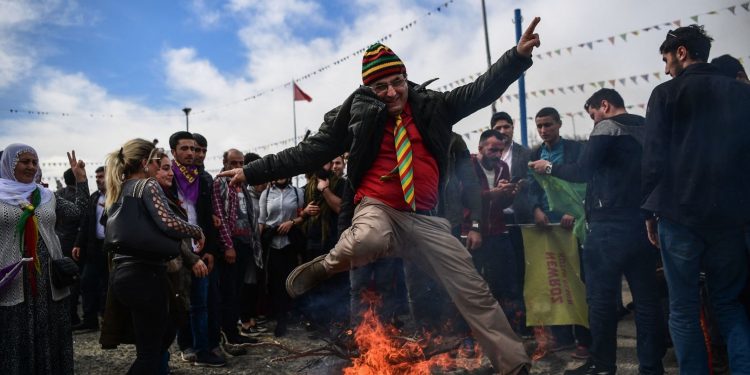 Şehir şehir Newroz kutlaması