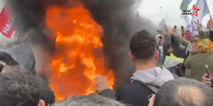 Gençlik Yenikapı’da: Gençlik Apo’nun Fedaisidir!