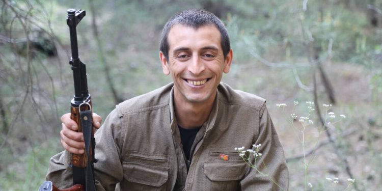 İşgal saldırıları devam ediyor, 1 gerilla şehit düştü