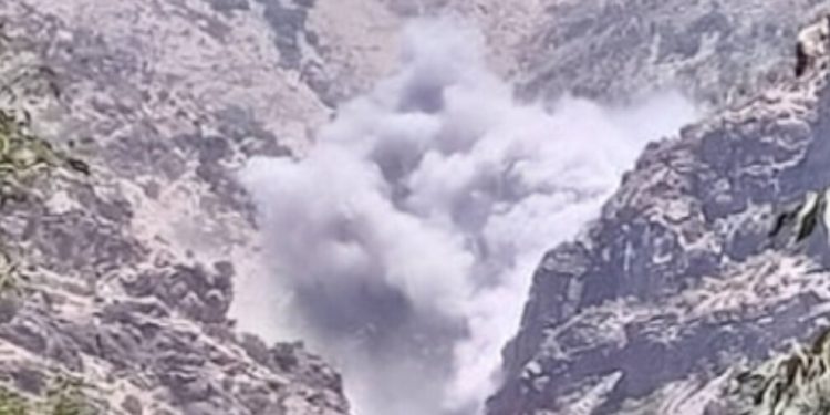 İşgalciler saldırdı, gerillalar cevap verdi