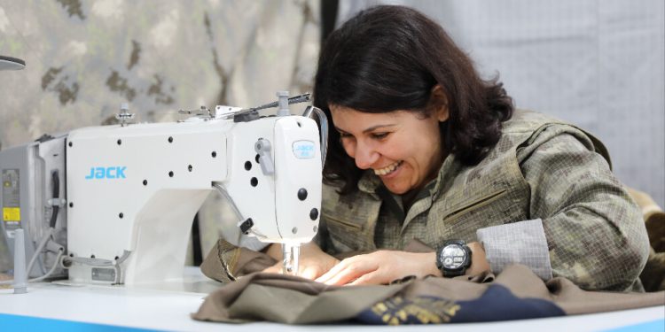 Gerilla emeğiyle soykırım saldırılarına karşı duruyor