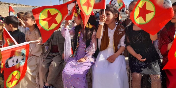 Mexmûr’da görkemli 4 Nisan kutlaması