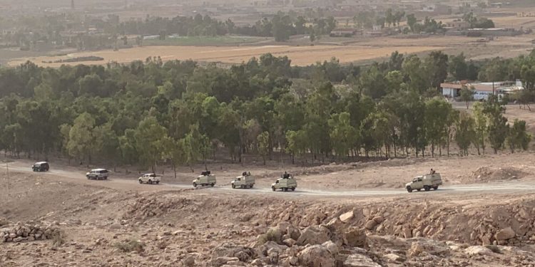 Irak ordusu yine kuşatma girişimlerinde bulunuyor