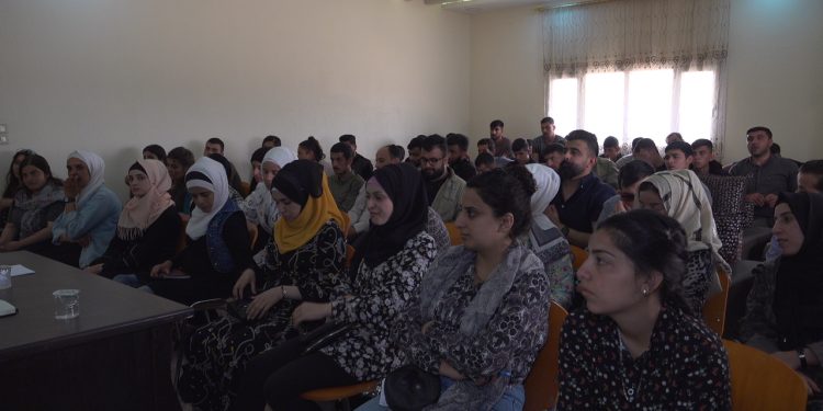 Kuzey ve Doğu Suriye Gençlik Meclisi toplantı gerçekleştirdi